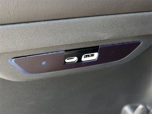 New 2026 Chrysler Pacifica Limited w/ S Appearance Package image 18