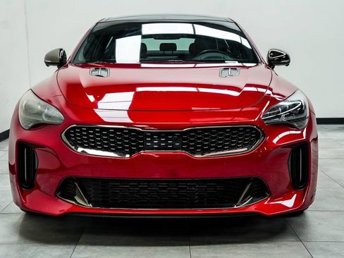Used 2023 Kia Stinger GT2 RWD image 6