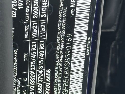 Certified 2025 Mercedes-Benz GLE 450 4MATIC image 37