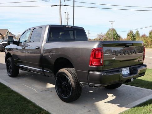 Used 2025 RAM 2500 Laramie image 35