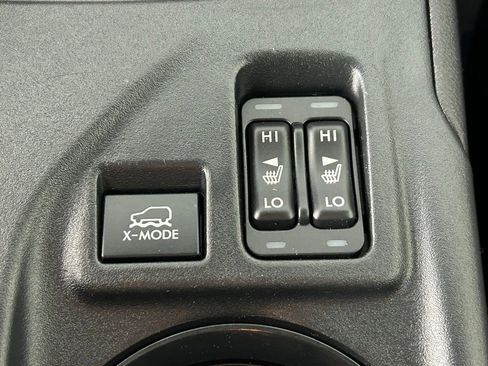 Used 2022 Subaru Crosstrek 2.0i Premium w/ Moonroof Package image 16