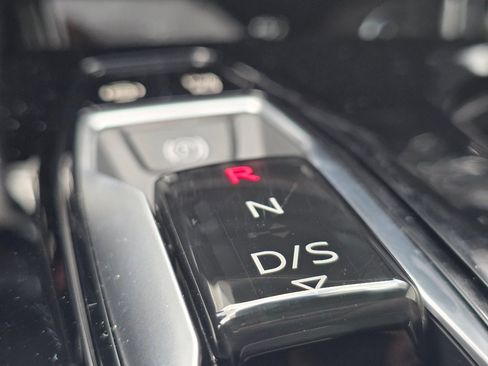 New 2025 Audi Q5 Prestige image 30