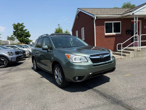 Used 2016 Subaru Forester 2.5i Touring w/ Eyesight & Navigation System AWD/4WD image 3