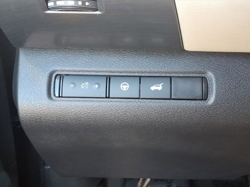 Certified 2023 Nissan Pathfinder SL image 22