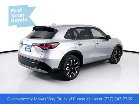 New 2026 Honda HR-V EX-L image 8