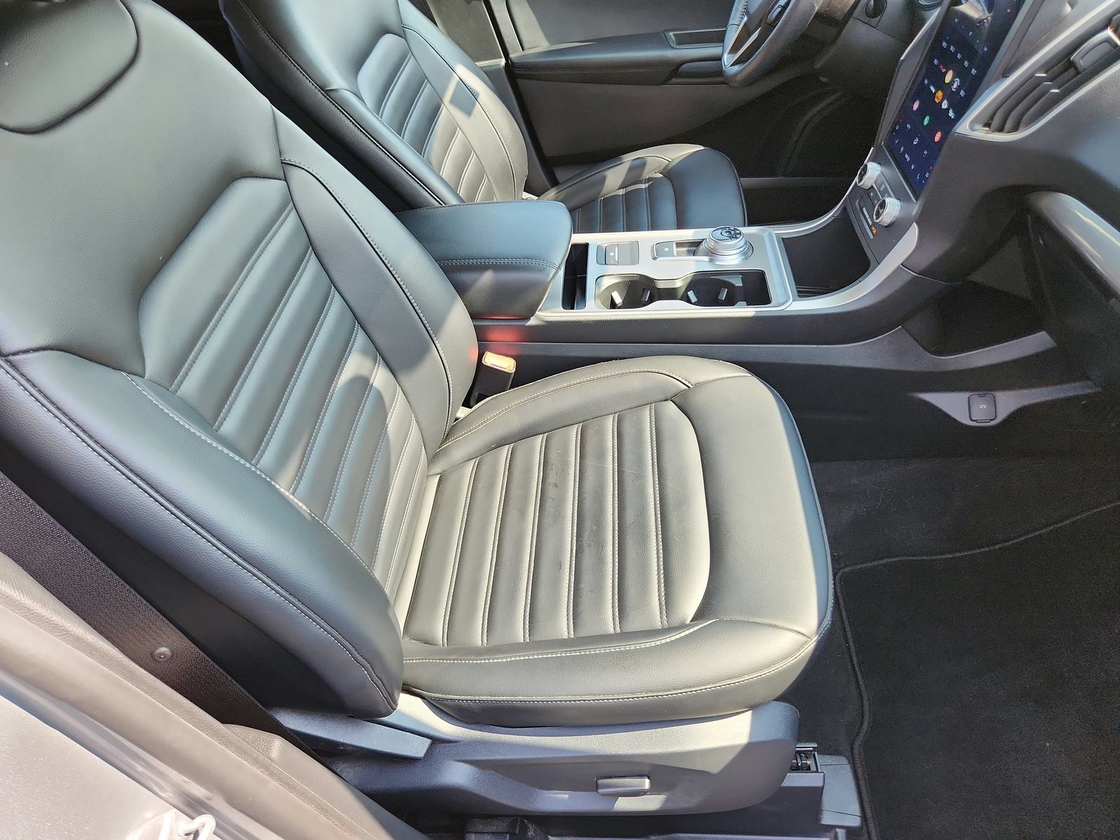 Used 2024 Ford Edge SEL w/ Convenience Package AWD/4WD image 26