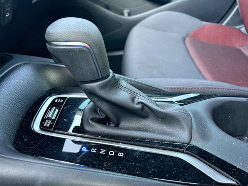 Used 2024 Toyota Corolla SE FWD image 24