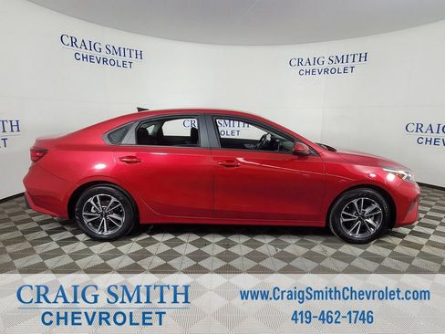 Used 2024 Kia Forte LXS FWD image 20