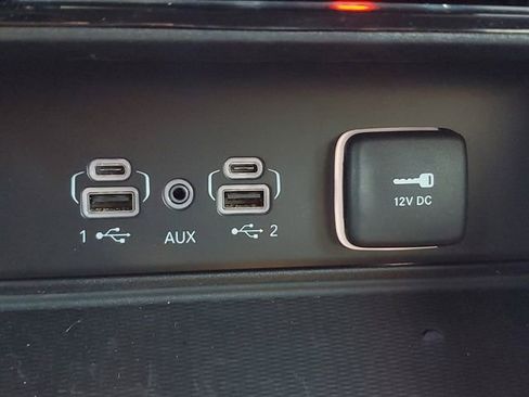 Certified 2023 Jeep Grand Cherokee L Summit w/ Luxury Tech Group V image 36