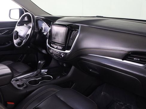 Used 2020 Chevrolet Traverse Premier AWD/4WD image 34