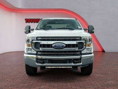 Used 2020 Ford F250 XLT AWD/4WD image 2
