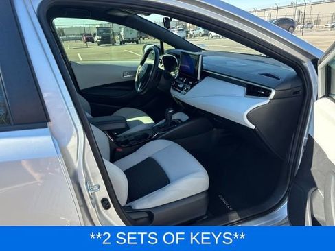 Used 2023 Toyota Corolla SE FWD image 9