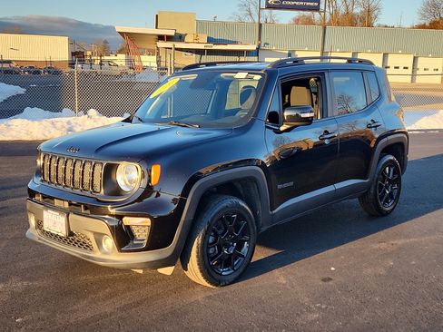Used 2020 Jeep Renegade Altitude image 3