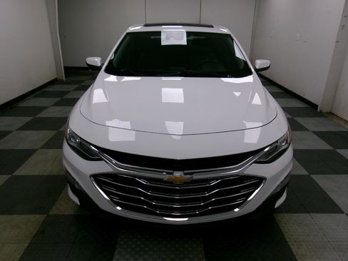 Used 2020 Chevrolet Malibu Premier FWD image 15