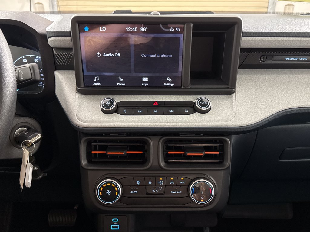 Used 2024 Ford Maverick XLT FWD image 19