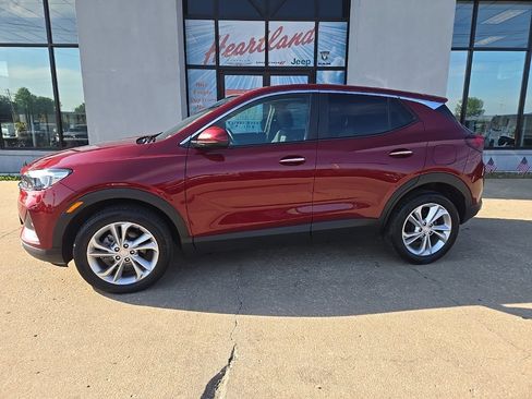 Used 2023 Buick Encore GX Preferred w/ Cold Weather Comfort Package AWD/4WD image 5