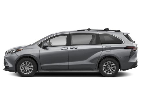 New 2026 Toyota Sienna XLE FWD image 3