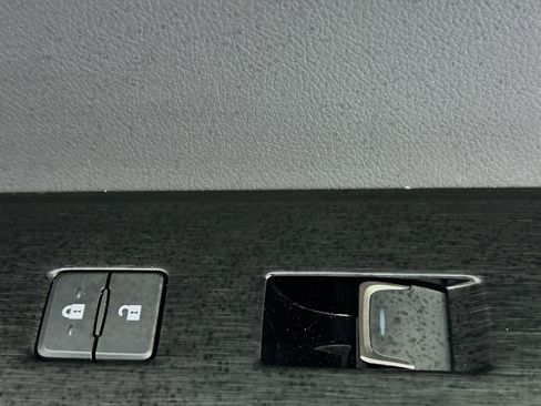 Used 2024 Lexus UX 250h F Sport image 29