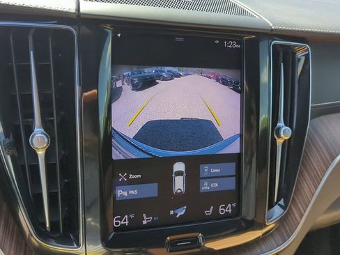 Used 2021 Volvo XC60 T5 Inscription w/ Protection Package Premier image 25