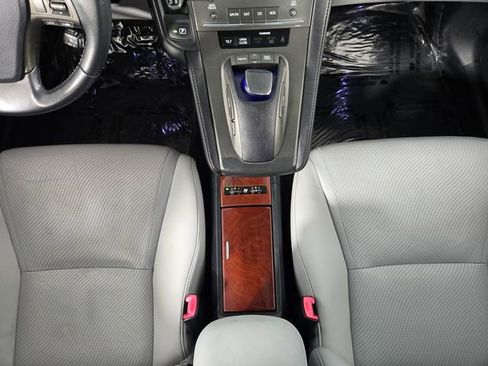 Used 2010 Lexus HS 250h image 24