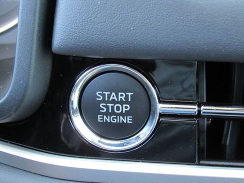 New 2026 Mitsubishi Outlander ES FWD image 26