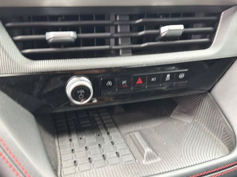 Used 2025 Ford Explorer ST w/ Sun And Sound Package RWD image 25