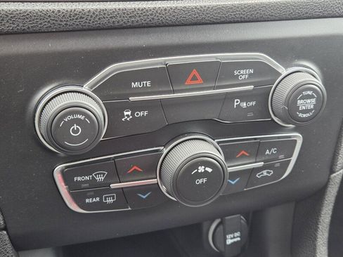 Certified 2023 Dodge Charger SXT image 18