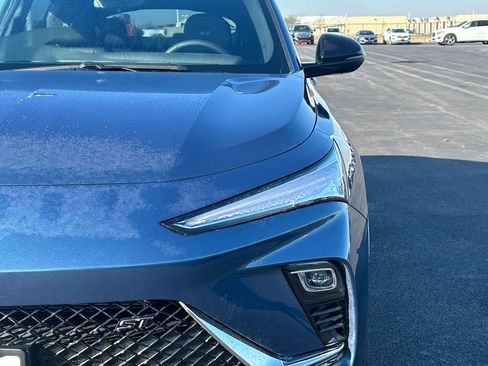 New 2026 Buick Envista Sport Touring w/ Advanced Safety Package FWD image 12