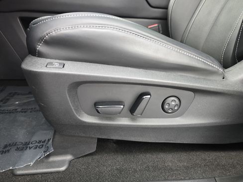 Used 2023 INFINITI QX60 Sensory w/ Vision Package image 30