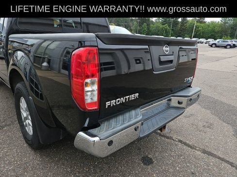 Used 2019 Nissan Frontier SV w/ Value Truck Package AWD/4WD image 12