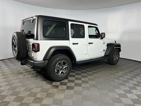 Used 2021 Jeep Wrangler Unlimited Sport image 7