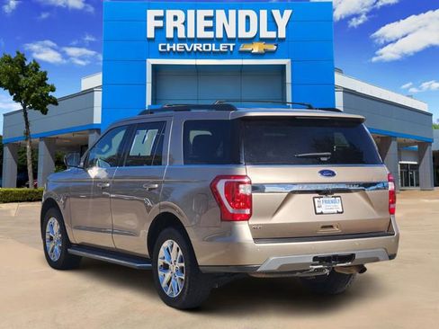 Used 2020 Ford Expedition XLT w/ Equipment Group 202A image 5