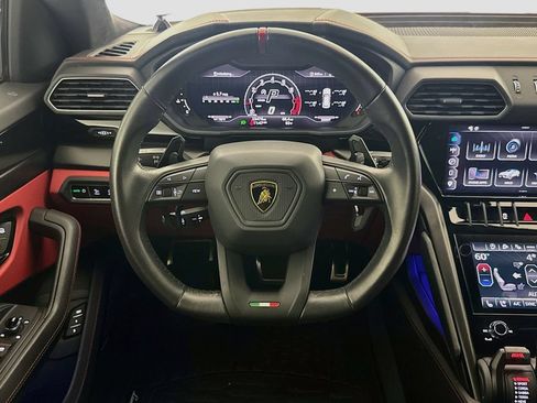 Used 2023 Lamborghini Urus S AWD/4WD image 11