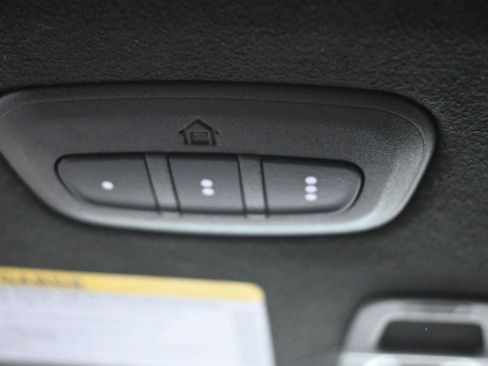 Used 2025 Jeep Grand Cherokee L Summit image 37