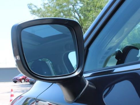 Used 2018 MAZDA CX-5 Touring w/ Preferred Equipment Package AWD/4WD image 8