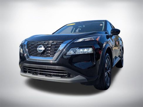 Used 2023 Nissan Rogue SV image 7