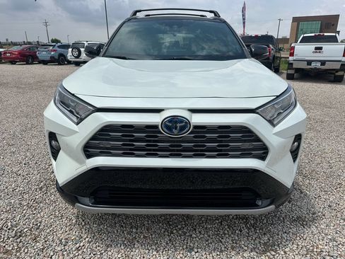 Used 2020 Toyota RAV4 XSE AWD/4WD image 3