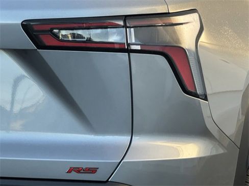 New 2026 Chevrolet Equinox RS image 9