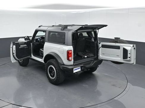 Certified 2021 Ford Bronco Black Diamond w/ Sasquatch Package AWD/4WD image 57