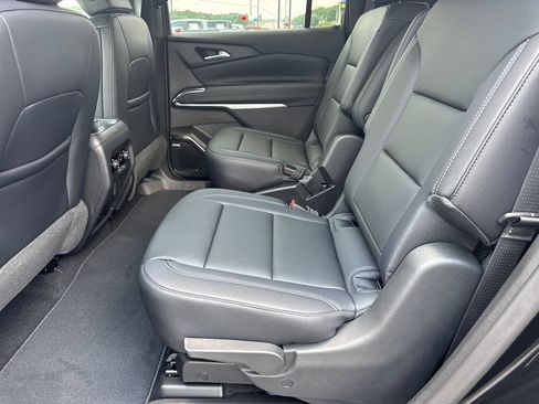New 2026 Chevrolet Traverse LT w/ Enhanced Driving Package FWD image 22