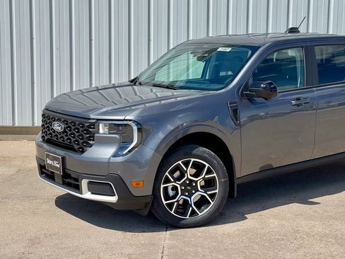 New 2026 Ford Maverick Lariat AWD/4WD image 2
