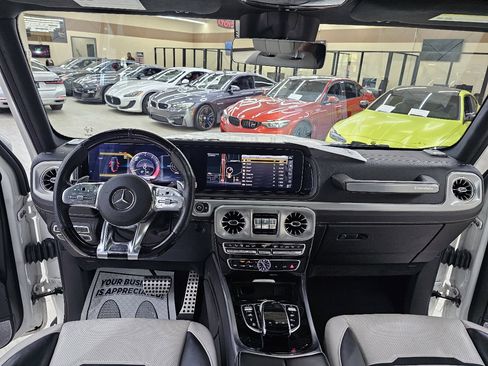 Used 2021 Mercedes-Benz G 63 AMG 4MATIC w/ G Manufaktur Interior Package image 27