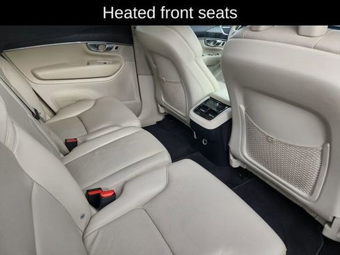 Used 2020 Volvo XC90 T5 Momentum image 26