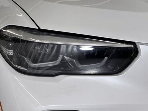Used 2023 BMW X5 sDrive40i w/ M Sport Package RWD image 10