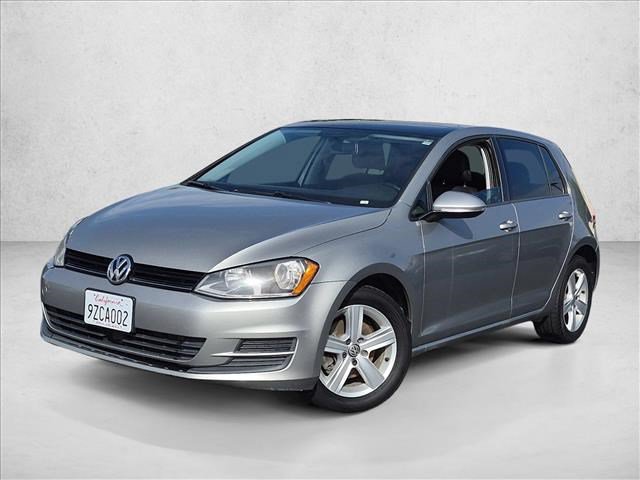 Used 2017 Volkswagen Golf 4-Door FWD image 1