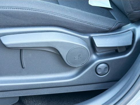 New 2026 Hyundai Santa Fe SE image 25