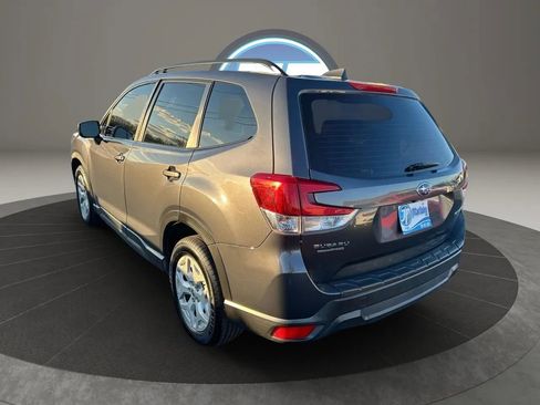Used 2022 Subaru Forester w/ Popular Package #2 image 4