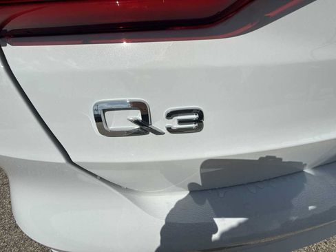 Used 2023 Audi Q3 2.0T Premium Plus AWD/4WD image 32