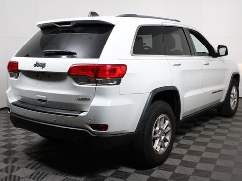 Used 2019 Jeep Grand Cherokee Laredo image 7