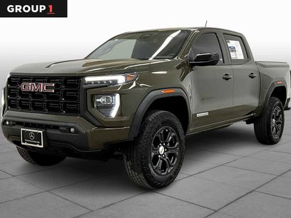 Used 2024 GMC Canyon Elevation w/ Convenience Package